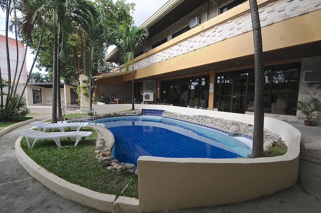 Vacation Hotel Cebu Stadt Exterior foto